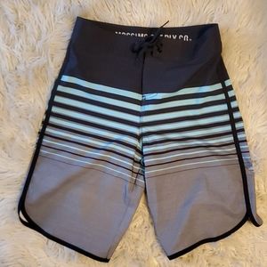 Men’s swim trunks